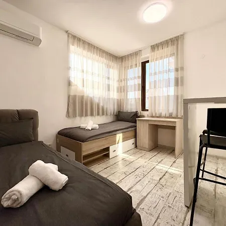 Red Square Residence * Várna